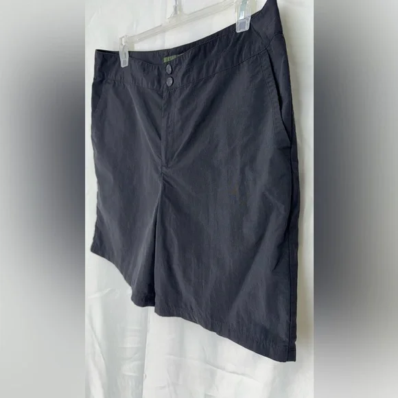 Eddie Bauer Women’s Active Sport Shorts Size 12 Black - Picture 2 of 9